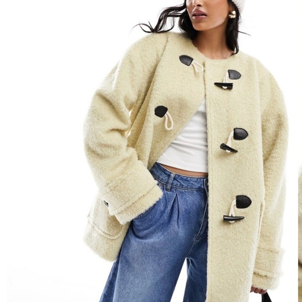 ASOS Women's Oversized‎ Duffle Coat Cream Sz L